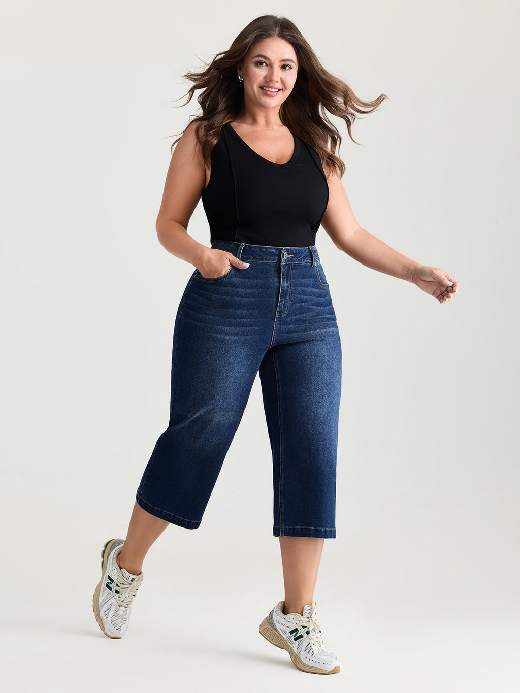 Classic Wide-Leg Capri Jeans