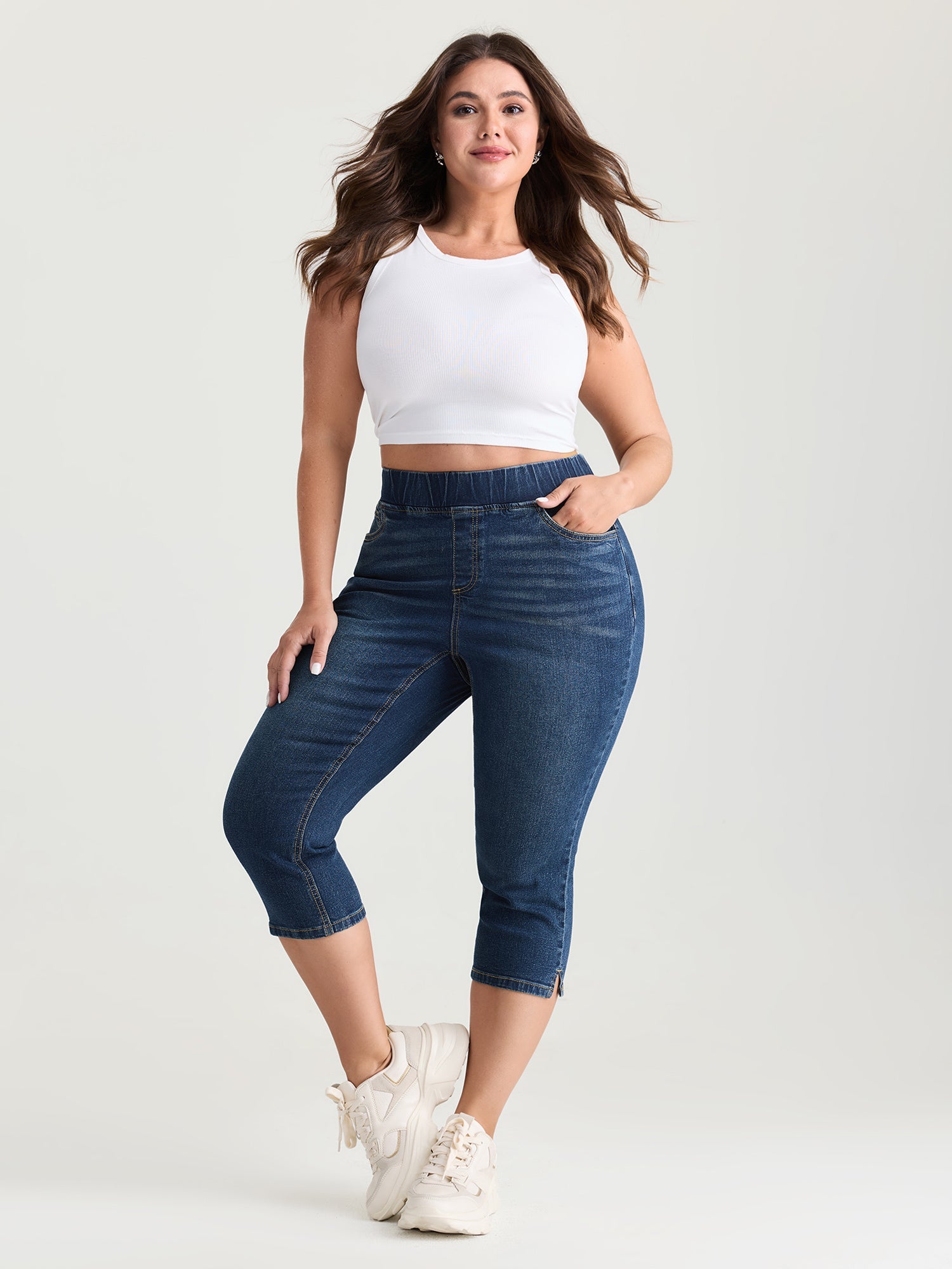 Pull-On Stretchy Waist Skinny-Fit Capri Jeans