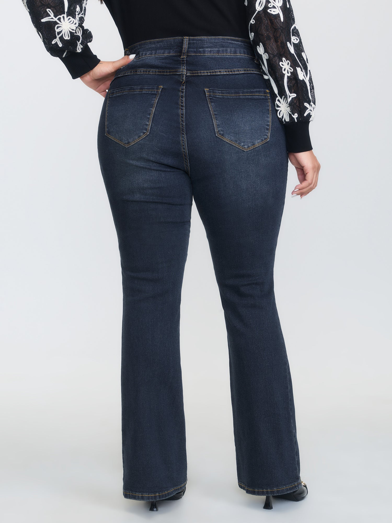 Thigh-Friendly Stretchy Flared Jeans